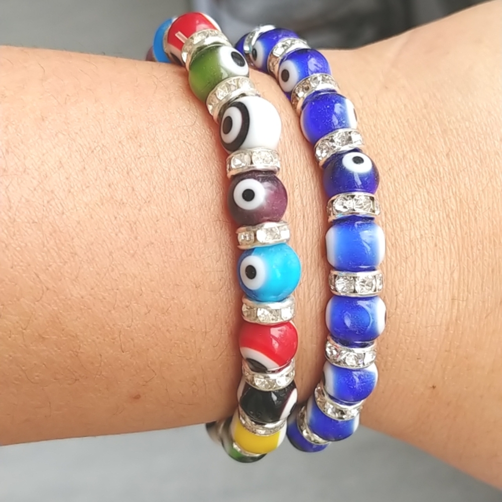 ✨BOGO FREE✨ 2 glass evil eye beads stretch bracelets